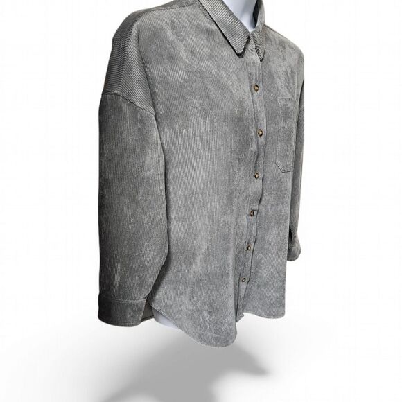 NINE. EIGHT NEW YORK Women's Silverado Sage Long Sleeve Corduroy button Up Tunic - Picture 3 of 16